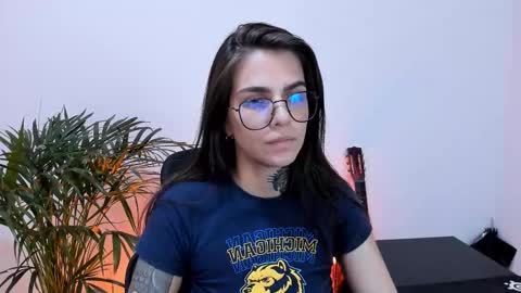 Meurif online show from February 21, 6:04 pm