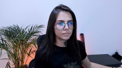 Meurif online show from March 5, 1:17 pm