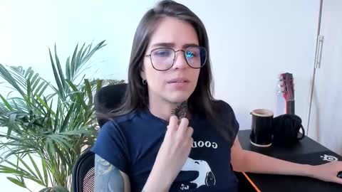 Meurif online show from October 25, 1:18 pm