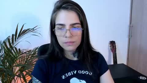 Meurif online show from December 5, 12:47 pm