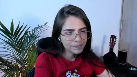 Meurif online show from December 14, 5:18 pm