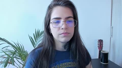 Meurif online show from April 22, 3:57 pm