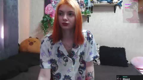 Snapshot of mevis_li chatting on November 2, 3:31 am Mavis online show from November 2, 3:31 am