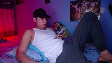 Snapshot of mexican_cum chatting on July 6, 3:25 am Jhon online show from July 6, 3:25 am