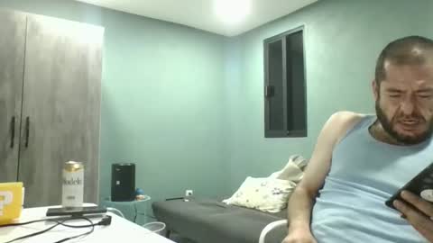 Snapshot of mexicanpoower420 chatting on December 16, 3:30 am mexicanpoower420 online show from December 16, 3:30 am