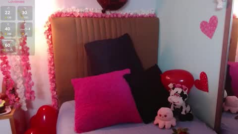 Snapshot of meylagia chatting on February 14, 4:26 am meylagia online show from February 14, 4:26 am