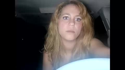 mezzy69 online show from October 10, 8:57 am