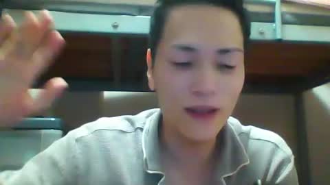 Snapshot of mgnhiroyuki chatting on October 2, 2:29 am mgnhiroyuki online show from October 2, 2:29 am