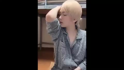 Snapshot of mgnhiroyuki chatting on October 20, 4:24 am mgnhiroyuki online show from October 20, 4:24 am