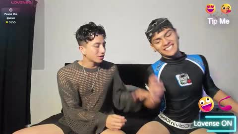 Snapshot of mhatias_ chatting on October 18, 4:59 am MATHIAS online show from October 18, 4:59 am