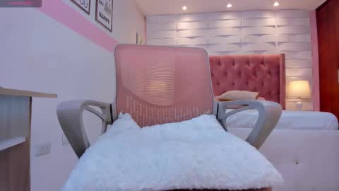 melissa online show from November 7, 12:05 pm