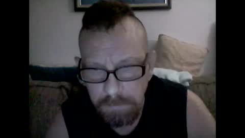 mhitch924 online show from May 13, 2:42 am