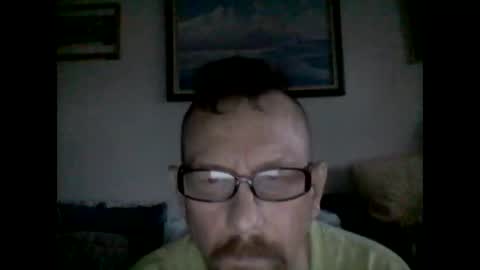 mhitch924 online show from May 31, 10:44 am