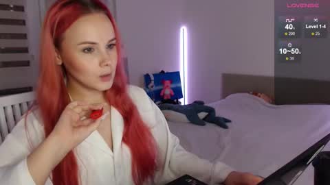 Alice online show from March 5, 6:45 pm