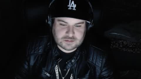 Snapshot of mi_vida21 chatting on January 9, 4:21 pm just ask online show from January 9, 4:21 pm