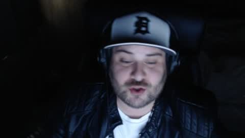 Snapshot of mi_vida21 chatting on April 3, 5:33 pm just ask online show from April 3, 5:33 pm