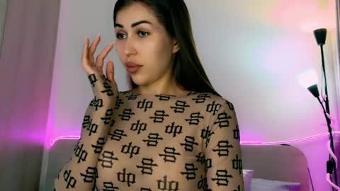 Snapshot of mia4sin chatting on January 2, 11:31 am Mia Martskaya online show from January 2, 11:31 am