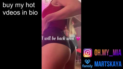 Snapshot of mia4sin chatting on January 6, 10:57 am Mia Martskaya online show from January 6, 10:57 am