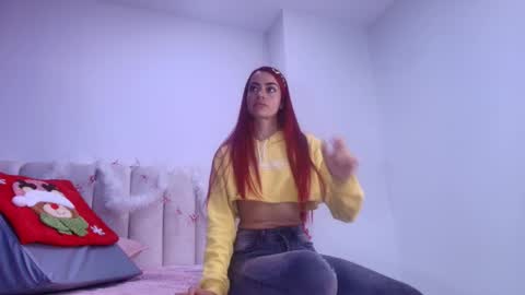 Emi online show from November 28, 7:38 pm