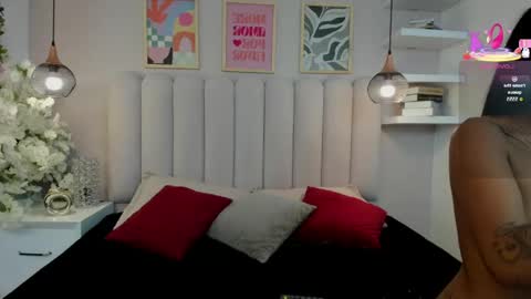 Snapshot of mia__bailey_ chatting on May 5, 3:14 am mia__bailey_ online show from May 5, 3:14 am