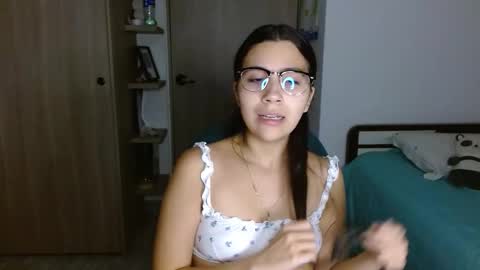 Mia online show from February 11, 1:54 am