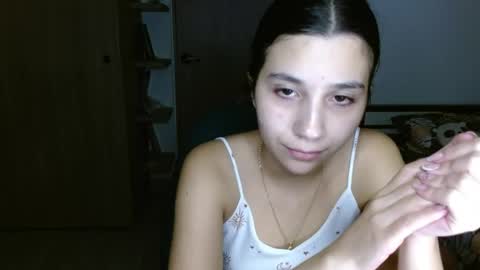 Mia online show from April 29, 4:05 am