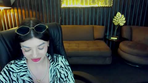 Alina online show from May 19, 1:39 pm