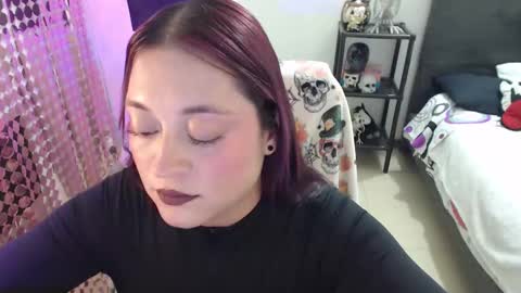 mia online show from September 10, 12:43 am