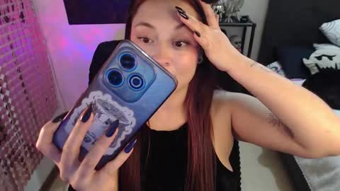 mia online show from September 20, 1:28 am