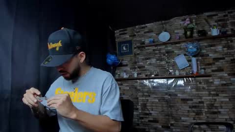 Snapshot of mia_and_vincentt chatting on September 30, 5:34 am Mia and vincentt model indepent online show from September 30, 5:34 am