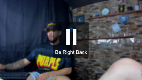 Snapshot of mia_and_vincentt chatting on October 10, 4:33 am Mia and vincentt model indepent online show from October 10, 4:33 am