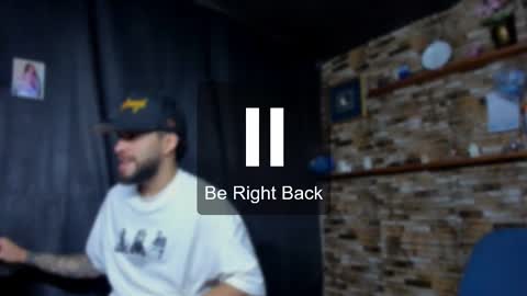 Snapshot of mia_and_vincentt chatting on November 4, 4:11 am Mia and vincentt model indepent online show from November 4, 4:11 am