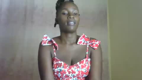 aishah petite online show from February 8, 2:42 pm