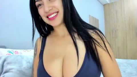 mia_belmonte online show from July 11, 8:44 pm