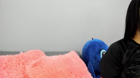 mia_belmonte online show from July 16, 7:42 pm
