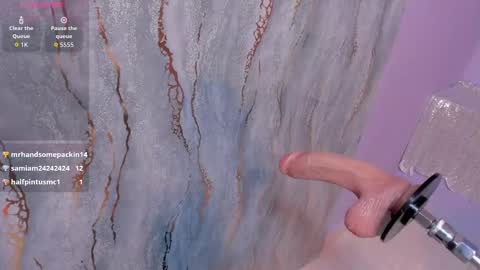 mia online show from October 3, 11:29 am