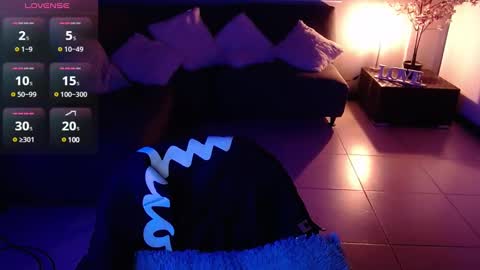 MIA online show from January 8, 2:14 am