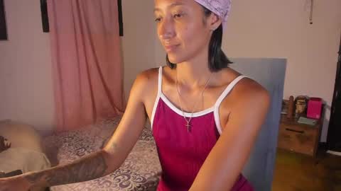 Snapshot of mia_crazysweet chatting on April 28, 6:46 pm Mia Sandoval online show from April 28, 6:46 pm