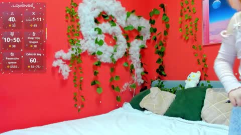 Mia online show from February 10, 2:59 am