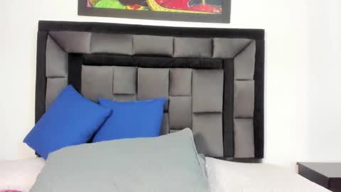 mia fox online show from October 1, 12:22 pm