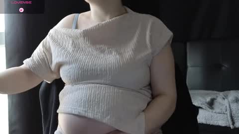 Golden ones online show from March 24, 1:38 pm