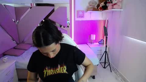 mia_garcia28 online show from September 19, 7:47 pm