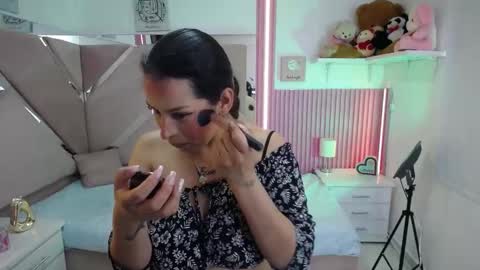 mia_garcia28 online show from November 24, 7:46 pm