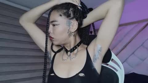 Mia online show from March 19, 3:10 am