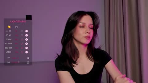 Mia online show from September 8, 4:50 pm