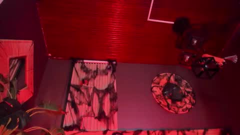 Val  online show from October 29, 11:34 am