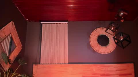 Val  online show from November 20, 11:10 am