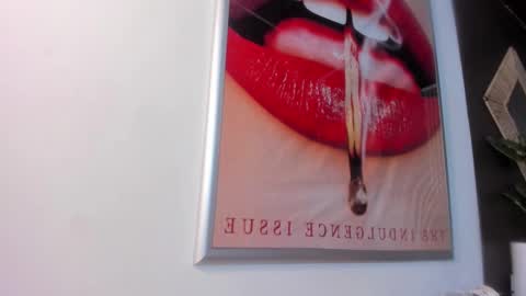 Val  online show from November 22, 11:09 am