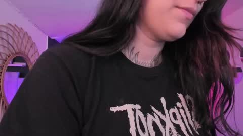 Val  online show from February 20, 7:36 pm