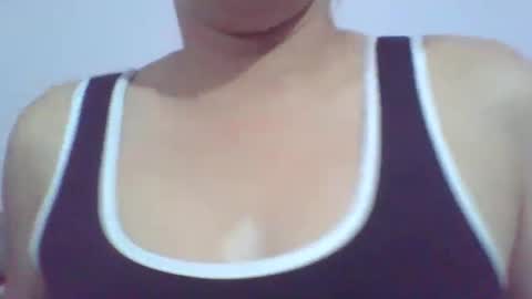 Mia online show from October 6, 1:47 am